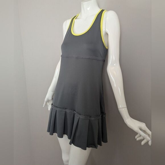 Calvin Klein Performance Athletic Dress – Pleated Hem – Size Small – Grey & Yell - Picture 1 of 10